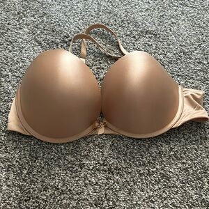 Tan bra